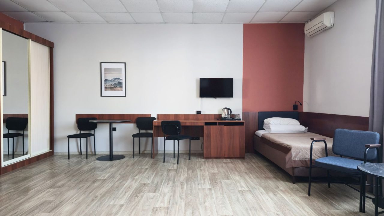 Полулюкс (Трехместный номер), Гостиница Барбарис