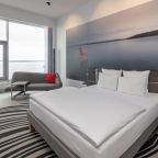 Одноместный (Номер Superior, с видом на реку - с двуспальной кроватью), Отель Novotel