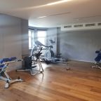 Фитнес-центр, Апартаменты Необыкновенный дом