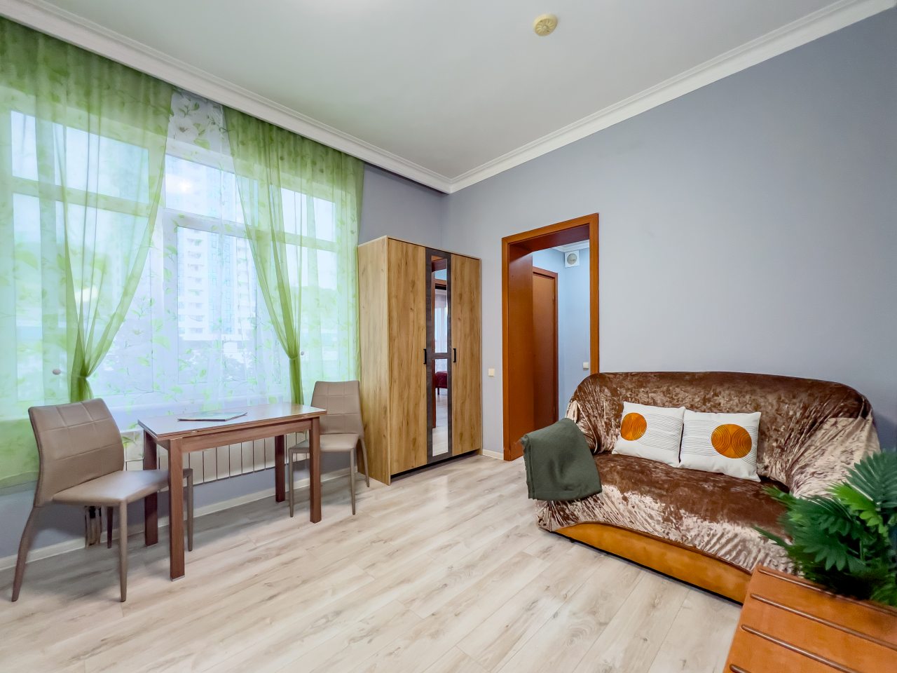 Апартаменты (С двумя спальнями и балконом), Отель Янаис