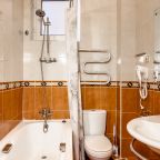 Студио (Двухкомнатный номер), Отель Янаис