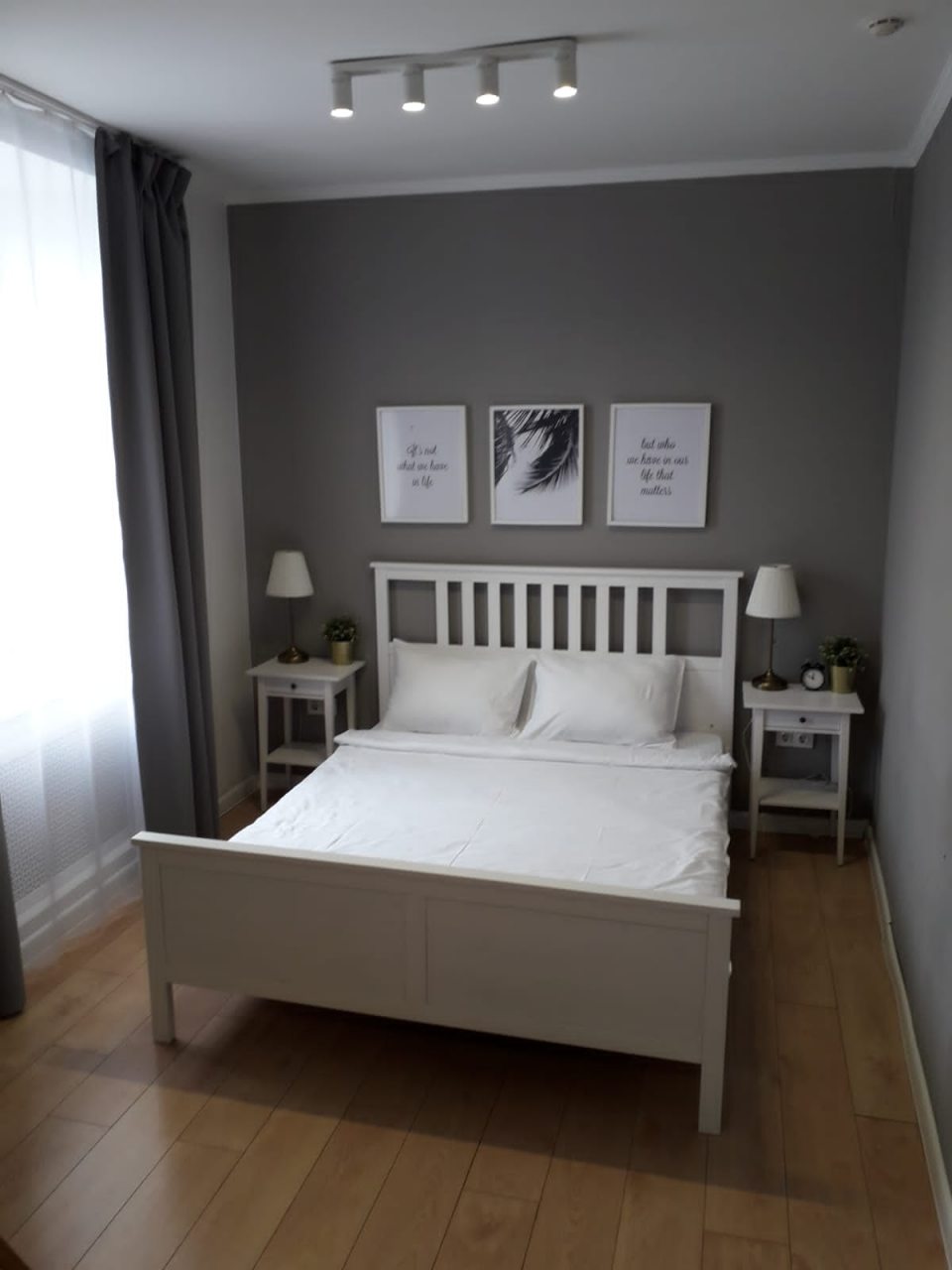 Люкс (Стандарт улучшенный с 2х спальной кроватью), Отель Заря