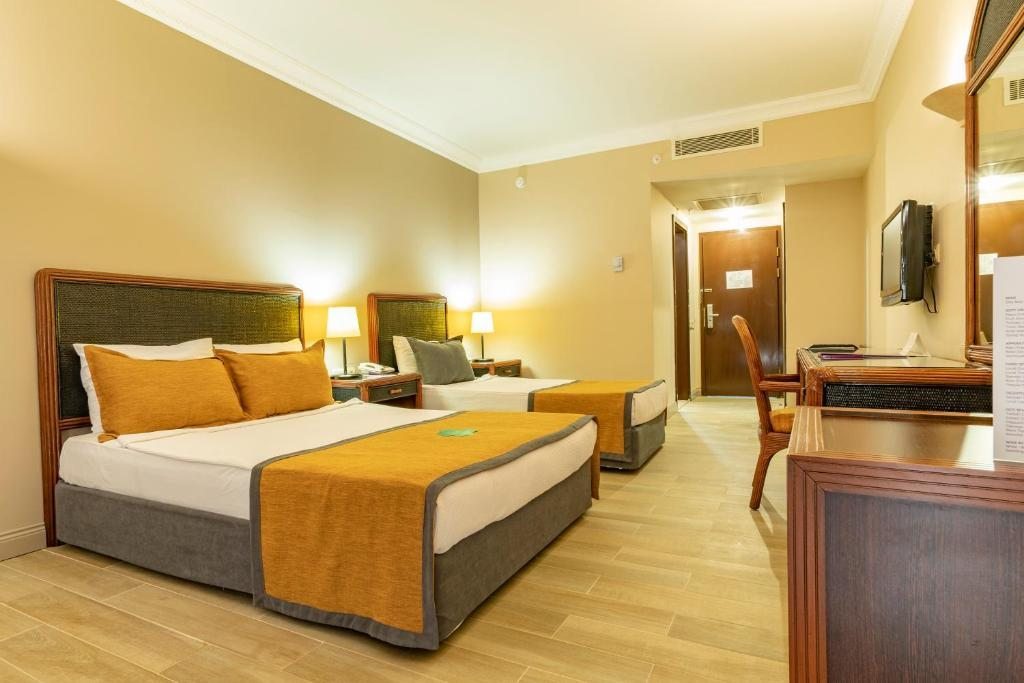 Двухместный (Двухместный номер с 1 кроватью или 2 отдельными кроватями) отеля Queen's Park Goynuk, Гейнюк (Средиземноморский регион)