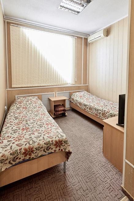 Двухместный (Стандартный двухместный номер с 2 отдельными кроватями) мотеля Литер Н, Грушевская