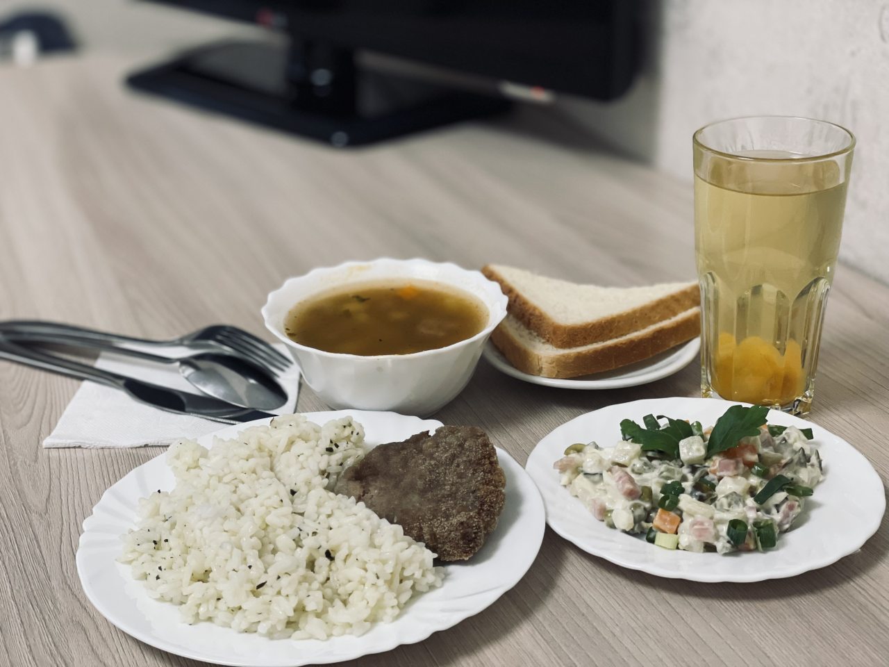 Завтрак в номер, Гостиница Визит