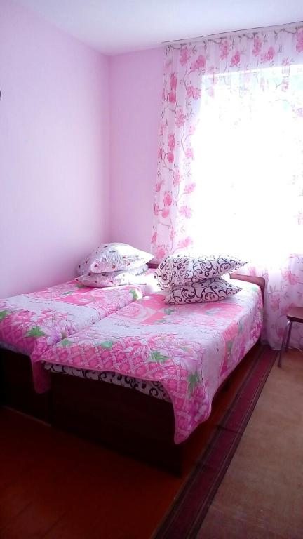 Двухместный (Двухместный номер с 2 отдельными кроватями) гостевого дома У Артура, Приморское (Цкуара)