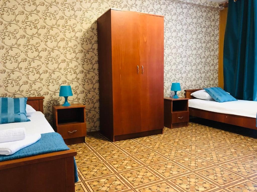 Одноместный (Одноместный номер с общей ванной комнатой) отеля Венеция, Адлер
