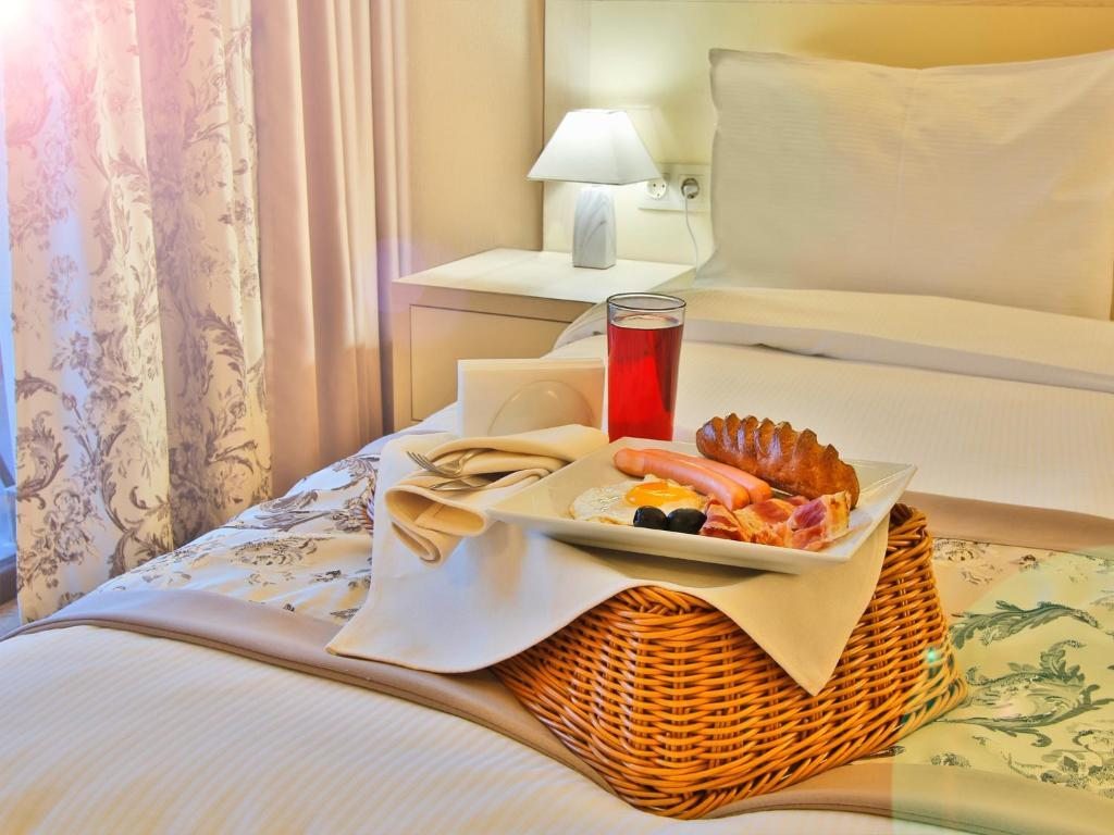 Двухместный (Двухместный номер с 1 кроватью или 2 отдельными кроватями - Подходит для гостей с ограниченными физическими возможностями) отеля Gudauri Inn, Гудаури