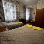Трёхместный и более (Семейный трёхместный номер), Гостевой дом Комфорт