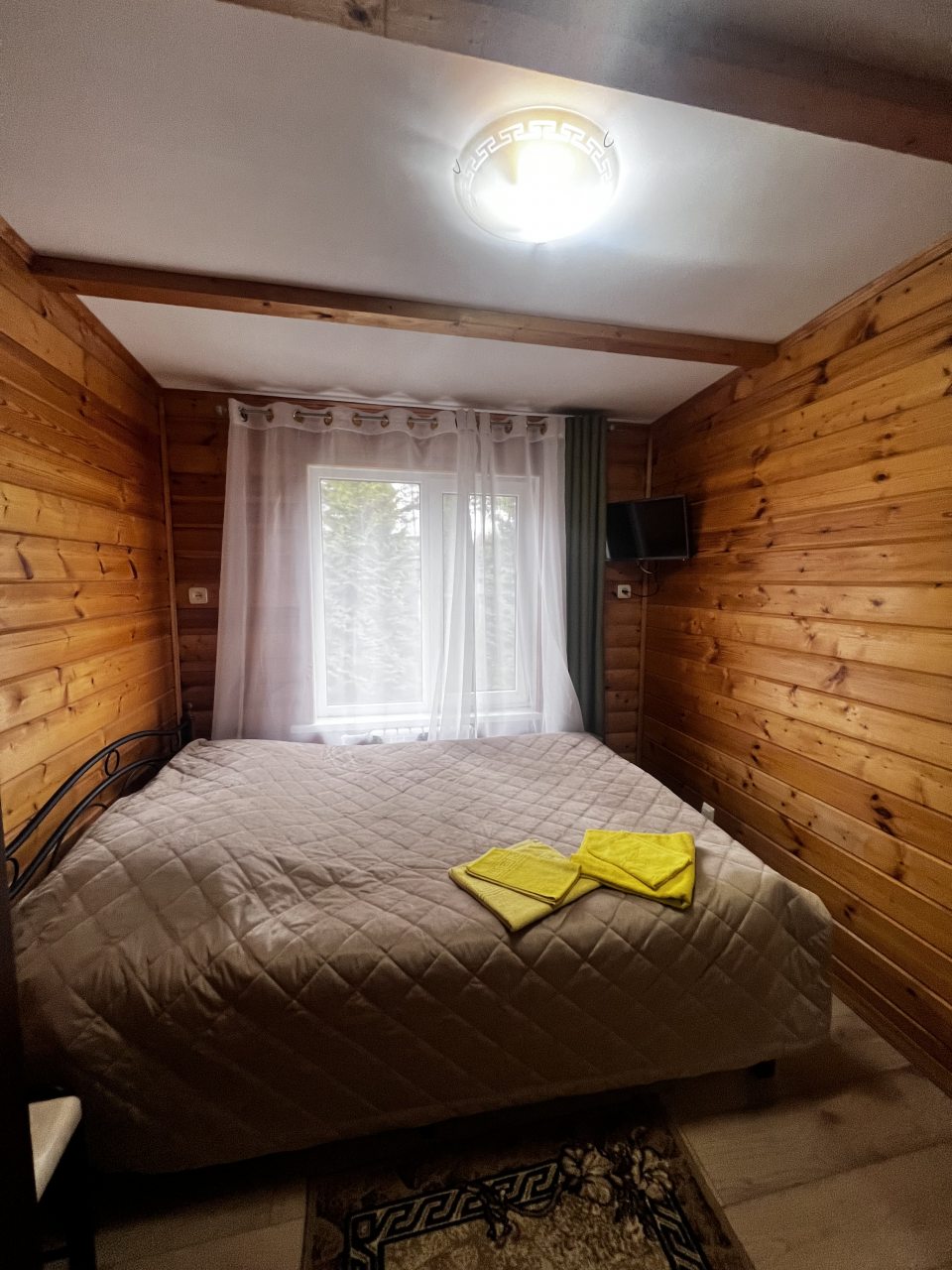 Апартаменты (Коттедж с 3  спальнями), Гостевой дом Комфорт