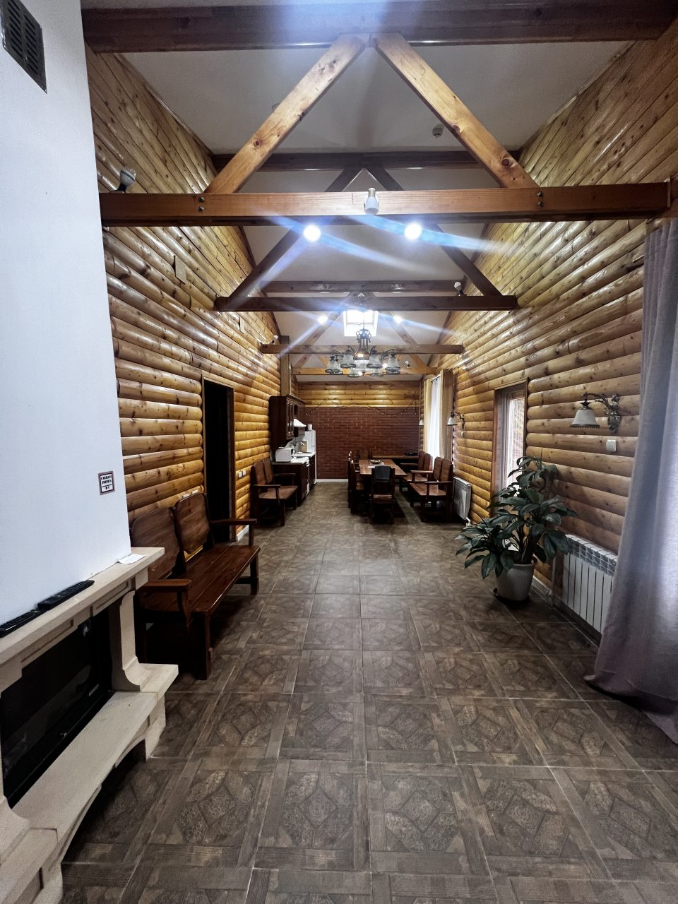 Апартаменты (Коттедж с 3  спальнями), Гостевой дом Комфорт