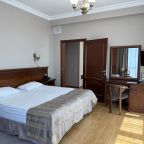 De Luxe (Делюкс с балконом корпус Люкс), Отель Атлант