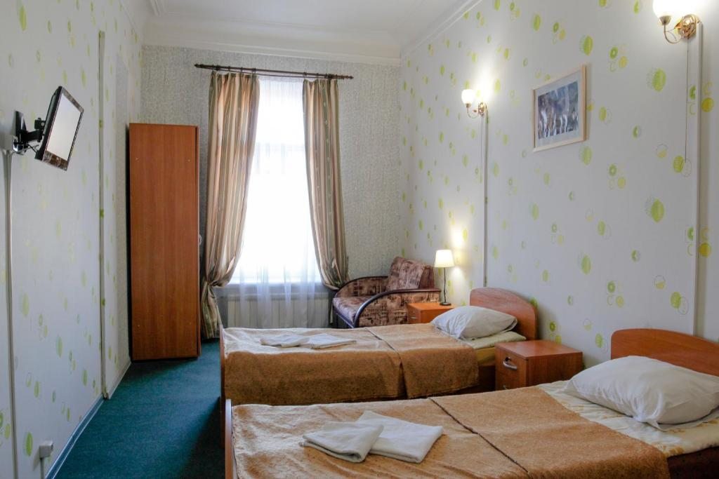 Двухместный (Двухместный номер эконом-класса с 2 отдельными кроватями) гостевого дома Петропавловский, Санкт-Петербург