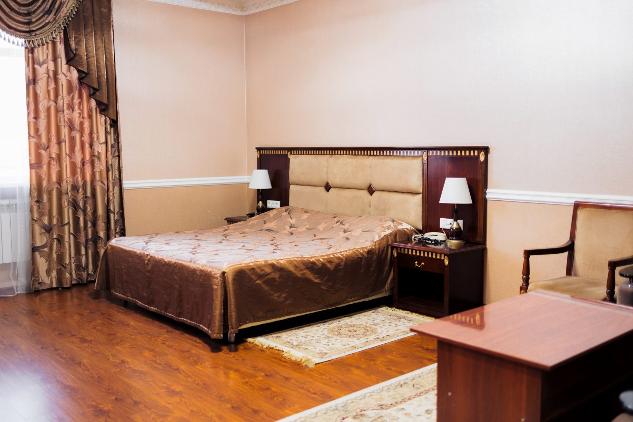 Полулюкс, Эдельвейс