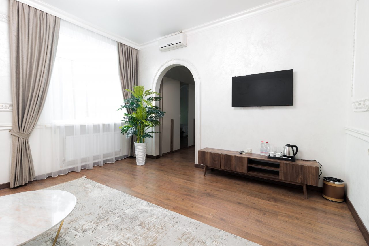 Люкс (Улучшенный Двухкомнатный), Эдельвейс