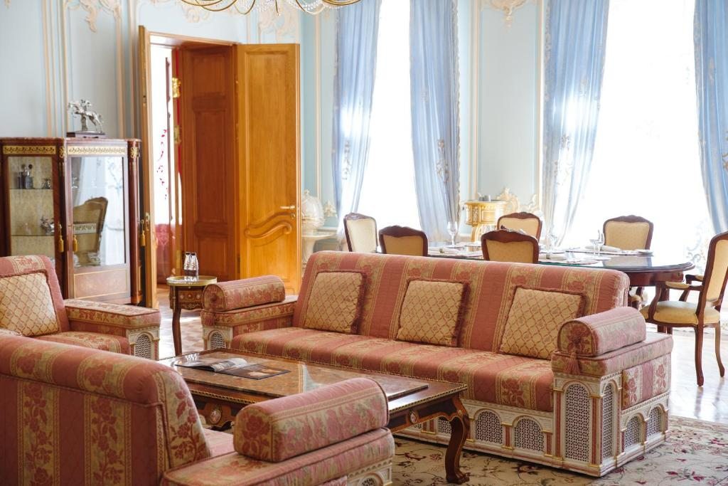 Апартаменты (Президентские апартаменты) отеля Дворец Трезини, Санкт-Петербург