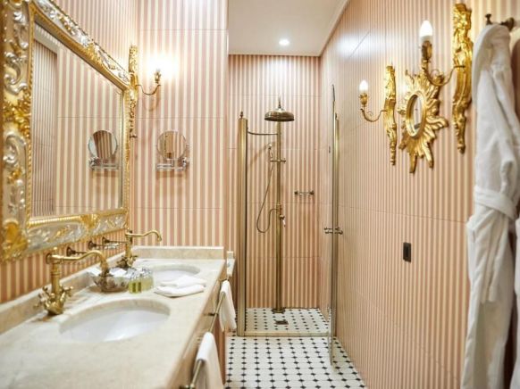 Фотография номера гостиницы Дворец Трезини