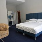 Студио (Комфорт в дополнительном корпусе "Маячок" (корпус без лифта), Загородный комплекс Маяк