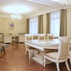 Люкс (Люкс (первый этаж)), Загородный комплекс Маяк