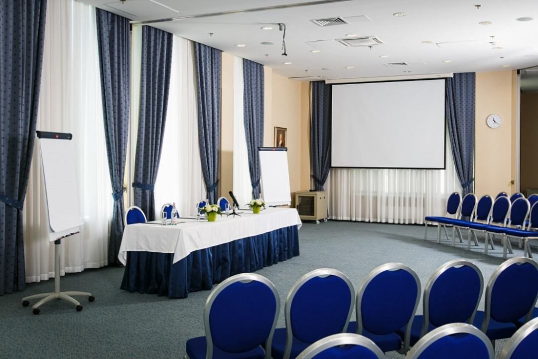 Конференц-зал «Елена», База отдыха Новый Петергоф