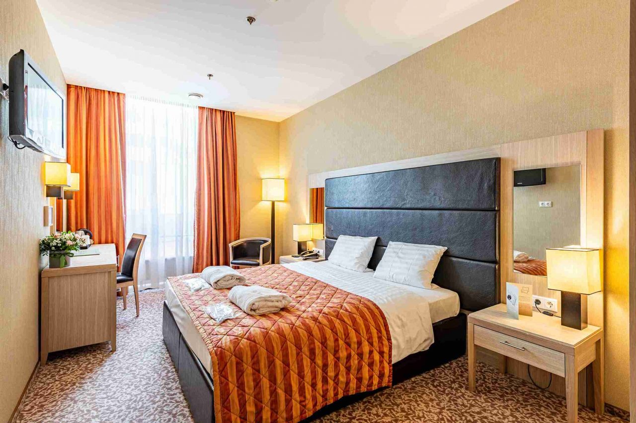 Двухместный (Стандарт с двуспальной кроватью), Гостиница Новый Петергоф