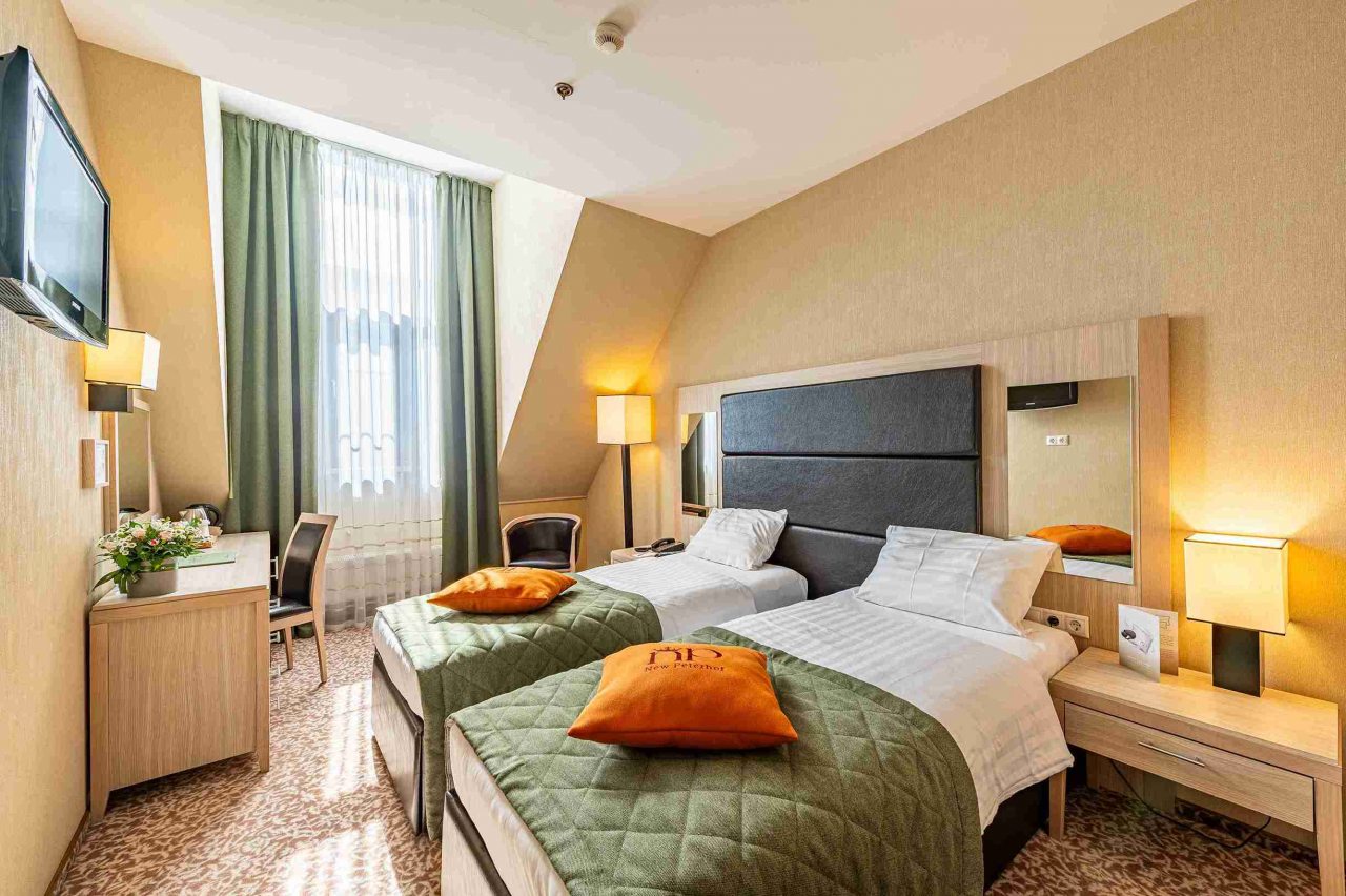 Двухместный (Стандарт Плюс мансардный с двумя раздельными кроватями), Гостиница Новый Петергоф