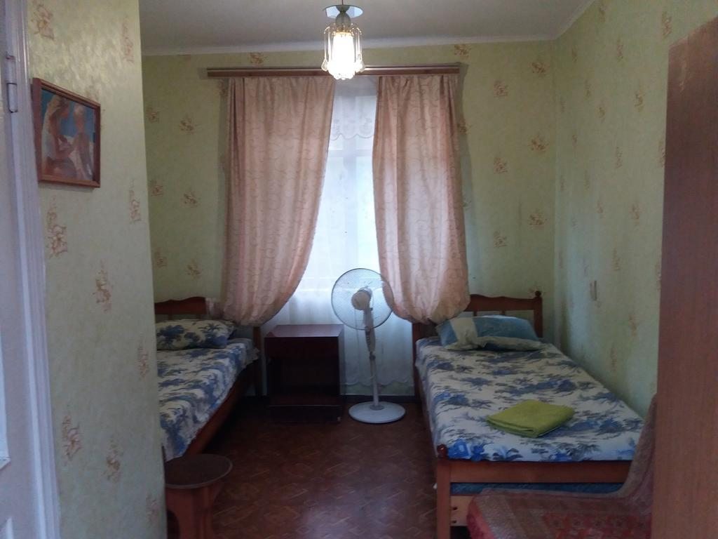 Двухместный (Двухместный номер Делюкс с 2 отдельными кроватями) гостевого дома Парадайз, Каткова Щель