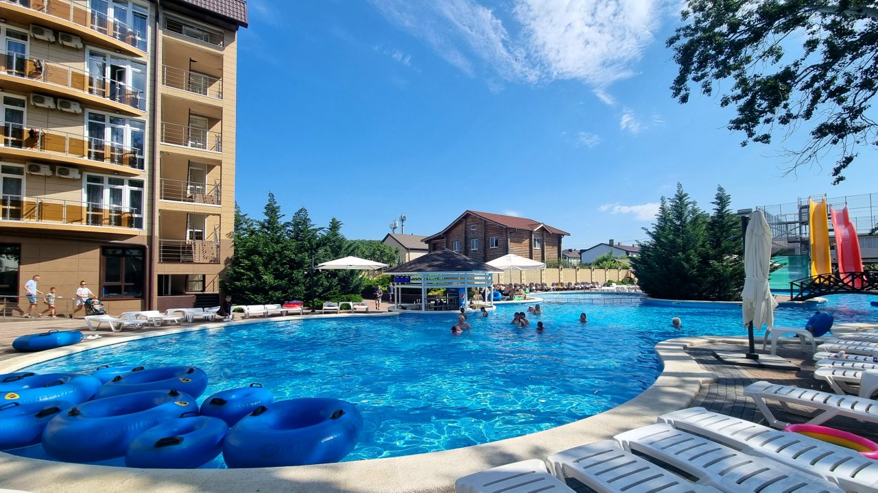 HELIOPARK Aqua Resort, Сукко