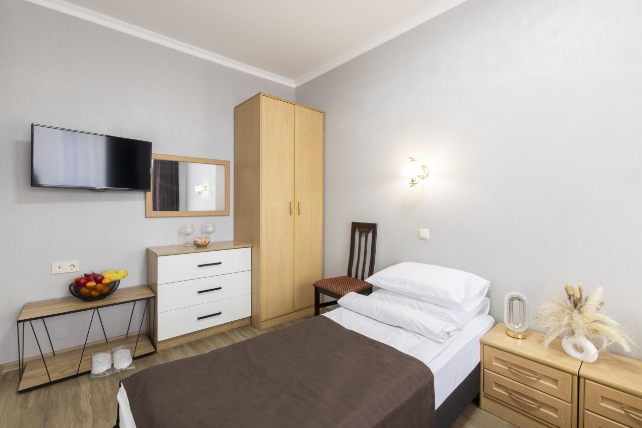 Двухместный номер «Стандарт» с балконом