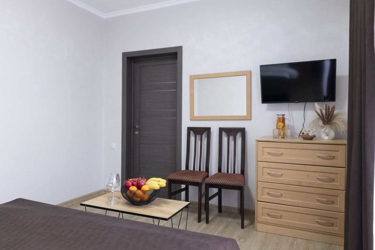 Двухкомнатный семейный номер с двумя балконами