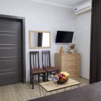 Двухкомнатный семейный номер с двумя балконами