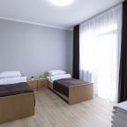 Двухкомнатный семейный номер с двумя балконами