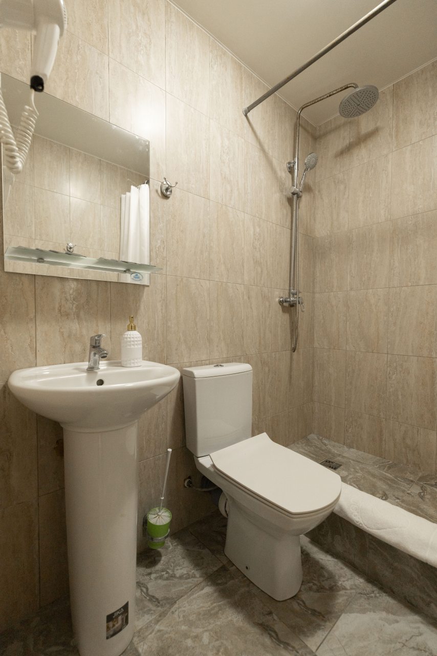 Семейный двухкомнатный номер