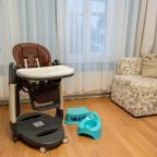 Предоставляем детский стульчик для кормления, кроватку
