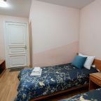 Номер стандарт с раздельными односпальными кроватями