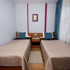 Шторы блэк-аут и беруши для качественного отдыха