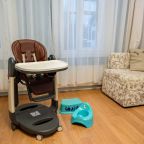 Детский стульчик, кроватка, горшок