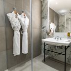 Люкс (Полулюкс с кухней), Апарт-отель Mamaison All-Suites Spa Hotel Pokrovka