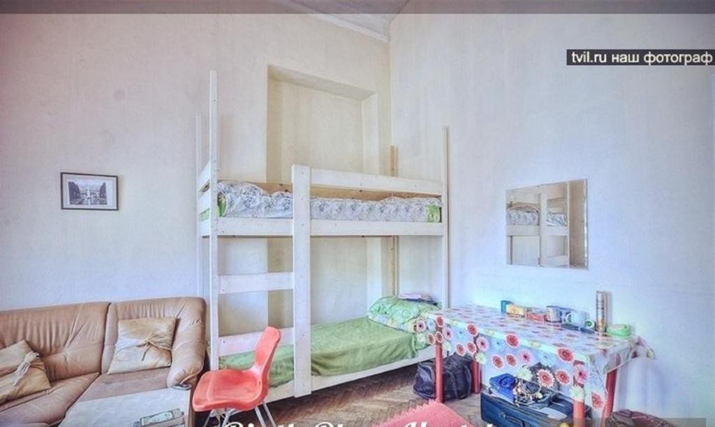 Номер (Спальное место на двухъярусной кровати в 7-местном общем номере для мужчин и женщин) гостевого дома Spirit House, Санкт-Петербург