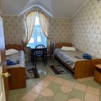 Студио, Гостиница Лотос