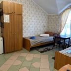 Студио, Гостиница Лотос