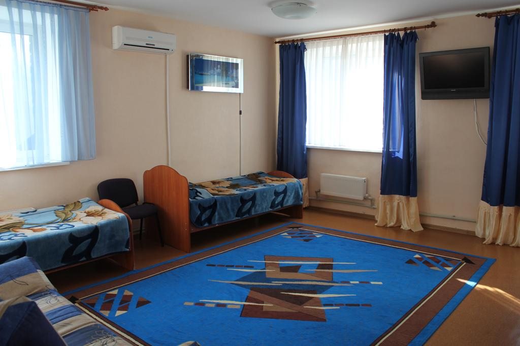 Двухместный (Двухместный номер Делюкс с 1 кроватью (на 2 взрослых + 1 ребенка)) отеля Рубин, Богородск