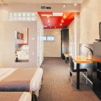 Номер (Улучшенный стандартный номер (2-спальная кровать) 1 корпус), Спа-отель Свежий Ветер