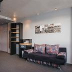 Номер (Сьют Делюкс (2-этажный номер) 1 корпус), Спа-отель Свежий Ветер