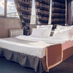 Номер (Панорамный Студия Делюкс (2-спальная кровать) 1 корпус), Спа-отель Свежий Ветер