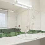 Номер (Сьют Стандарт (2-комнатный)  2 корпус), Спа-отель Свежий Ветер