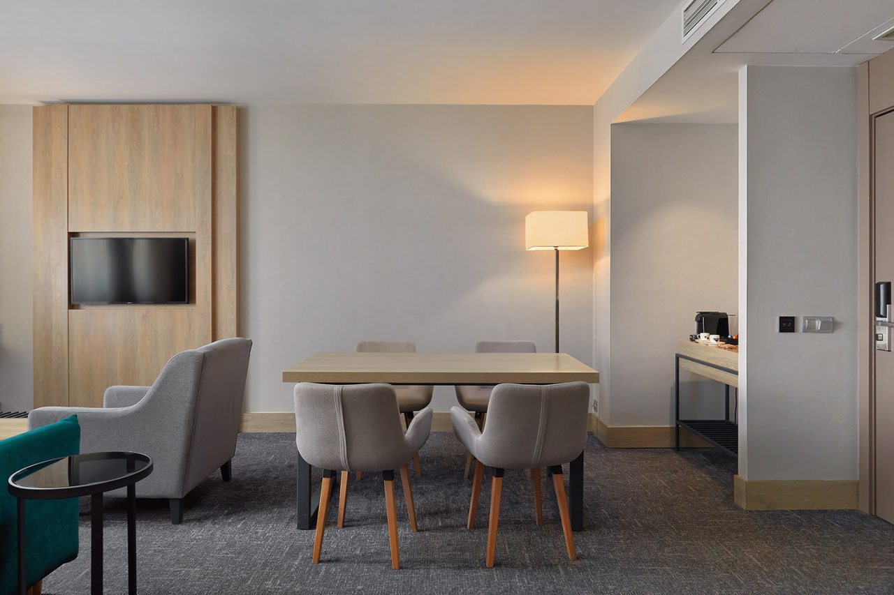 Люкс (Номер Привилегия), Отель Mercure Нижний Новгород Центр