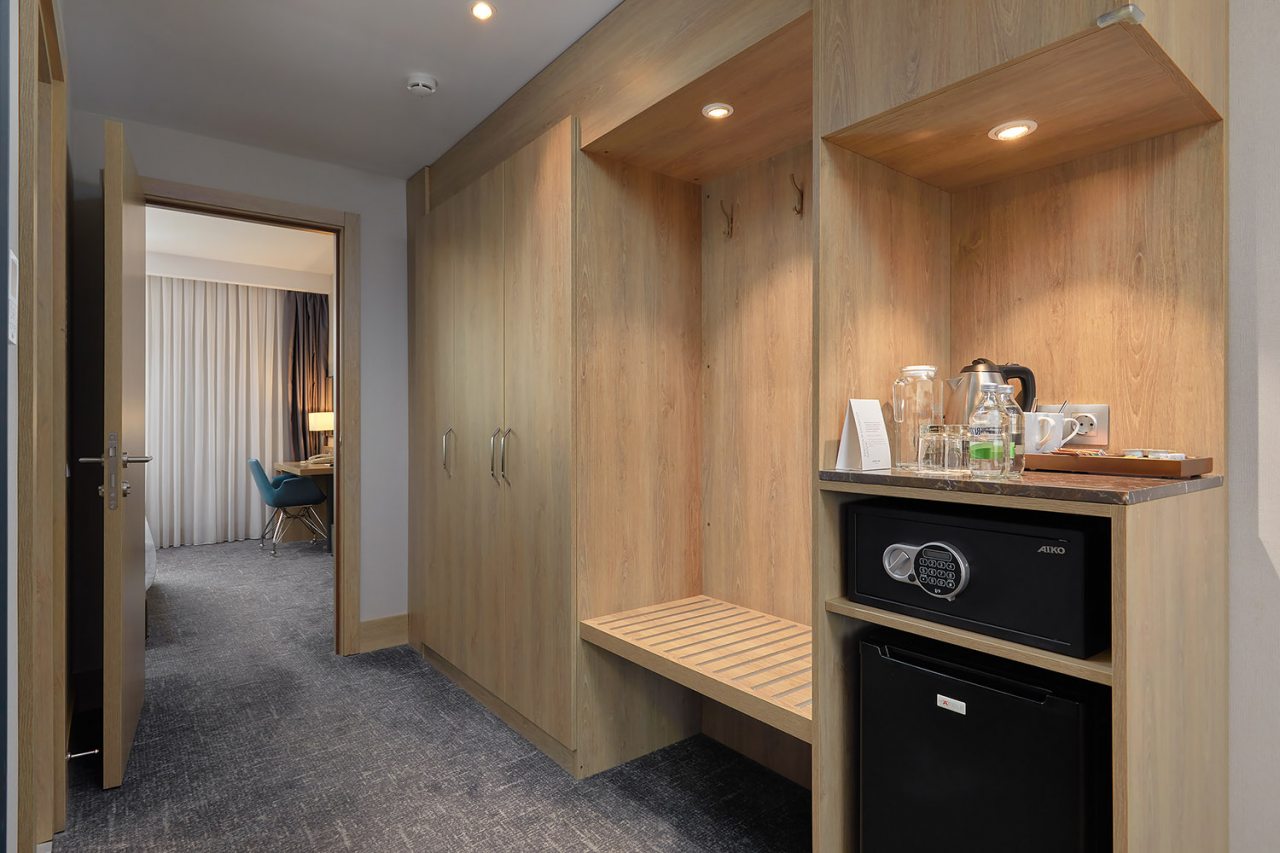 Сюит (Номер Сьют), Отель Mercure Нижний Новгород Центр