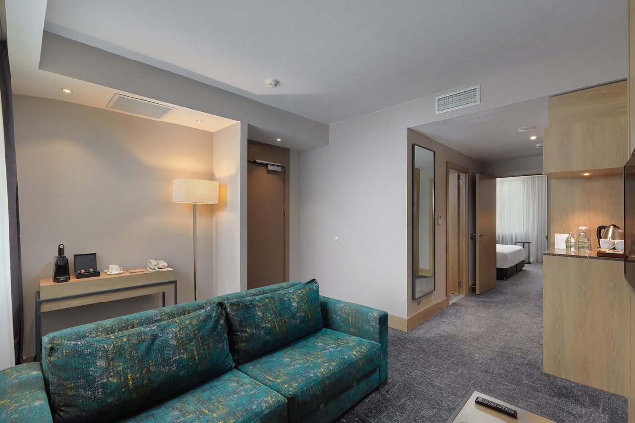 Сюит (Номер Сьют), Отель Mercure Нижний Новгород Центр