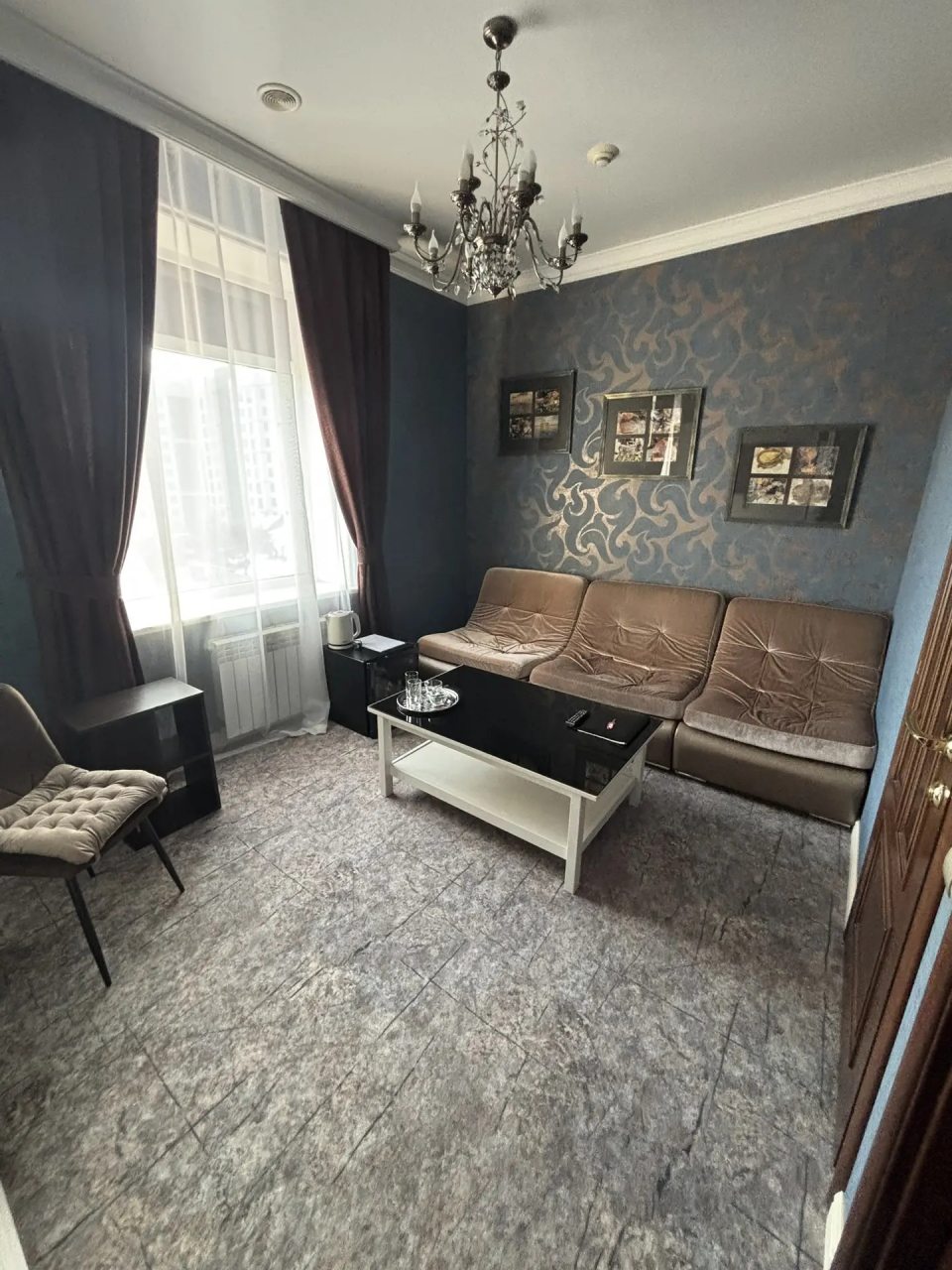 Студио (Полулюкс), Гостиница REST HOUSE